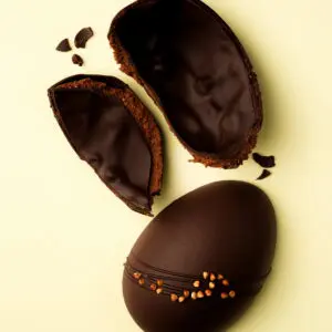 🌾 BRITTANY - Oeuf au chocolat noir 70% au praliné sarrasin